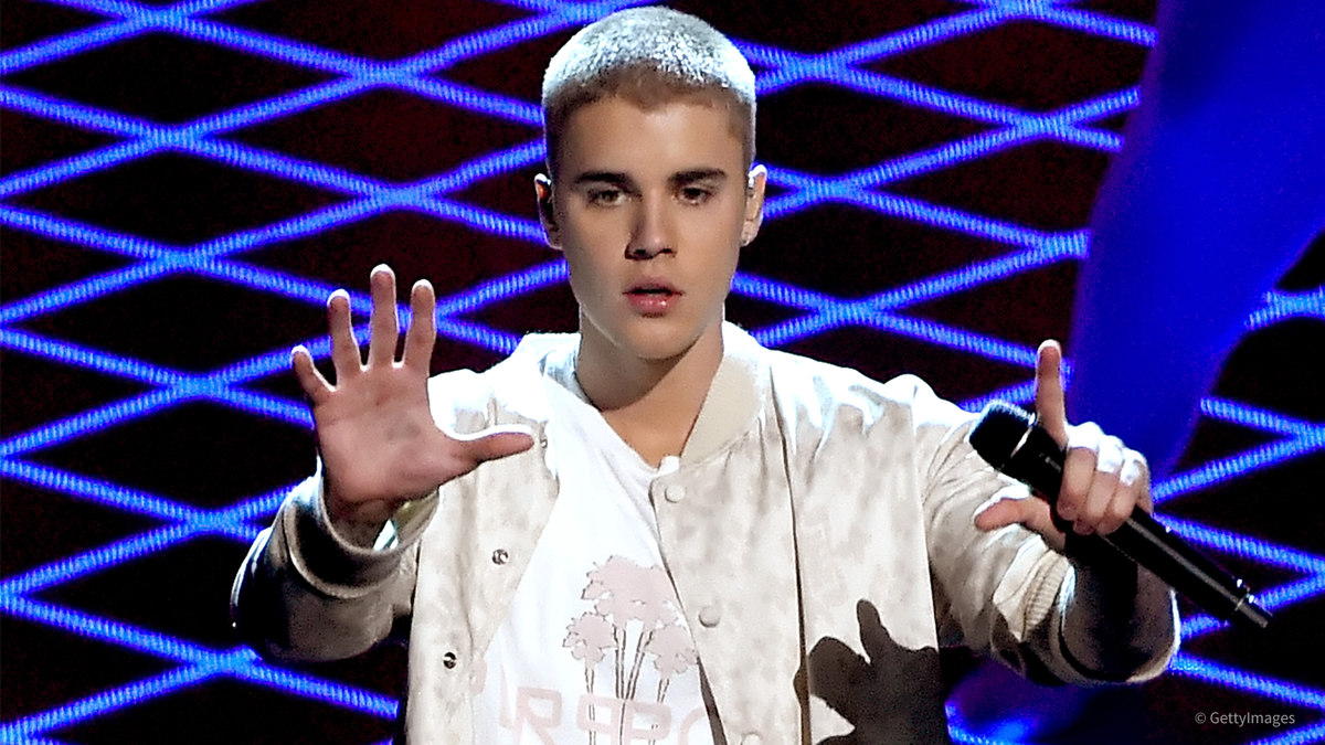 .<a href="/justinbieber/">Justin Bieber</a> löscht sein Instagram. Wieso das kein Grund zur Panik ist, erfährst du hier: bit.ly/2boJc4I