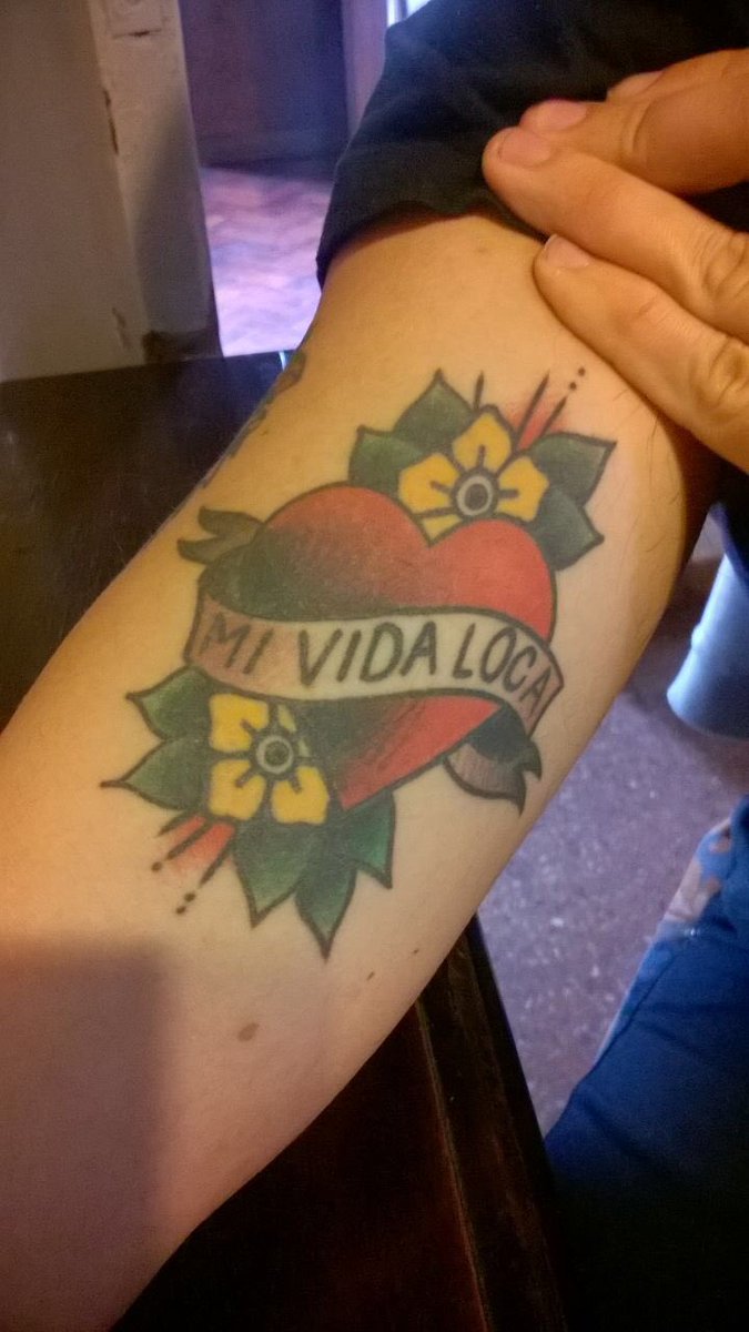 SahagunDr's tweet photo. 😍😍😍😍 Quiero Quiero Quiero...! https://t.co/GM8NboxXJh