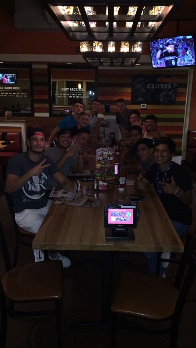 Model_Football's tweet image. Former @Model_Football @boysmodelschool pupils Carter Magee &amp;amp; Morgan Murray in pre season for their US Universities