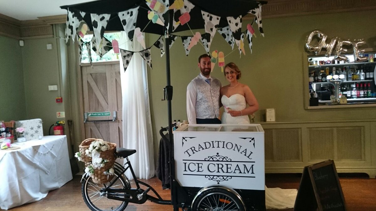 Amazing wedding #weddingicecream#loveicecream#yummy