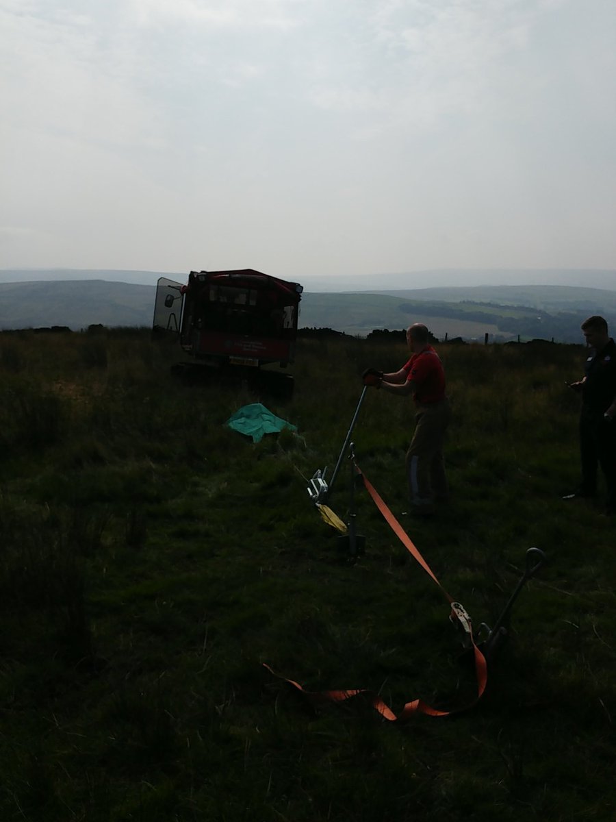 robharvey430's tweet image. Testing the new ground anchor system for wildfire unit recovery from soft ground @MillersRec @Walton_FIRE