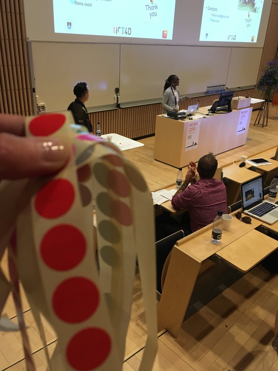 PDCaarhus2016's tweet photo. As lunch is approaching, don’t forget to pick up your coloured sticker for the IEs right after #PDCaarhus2016 https://t.co/DwaSfKvDBn