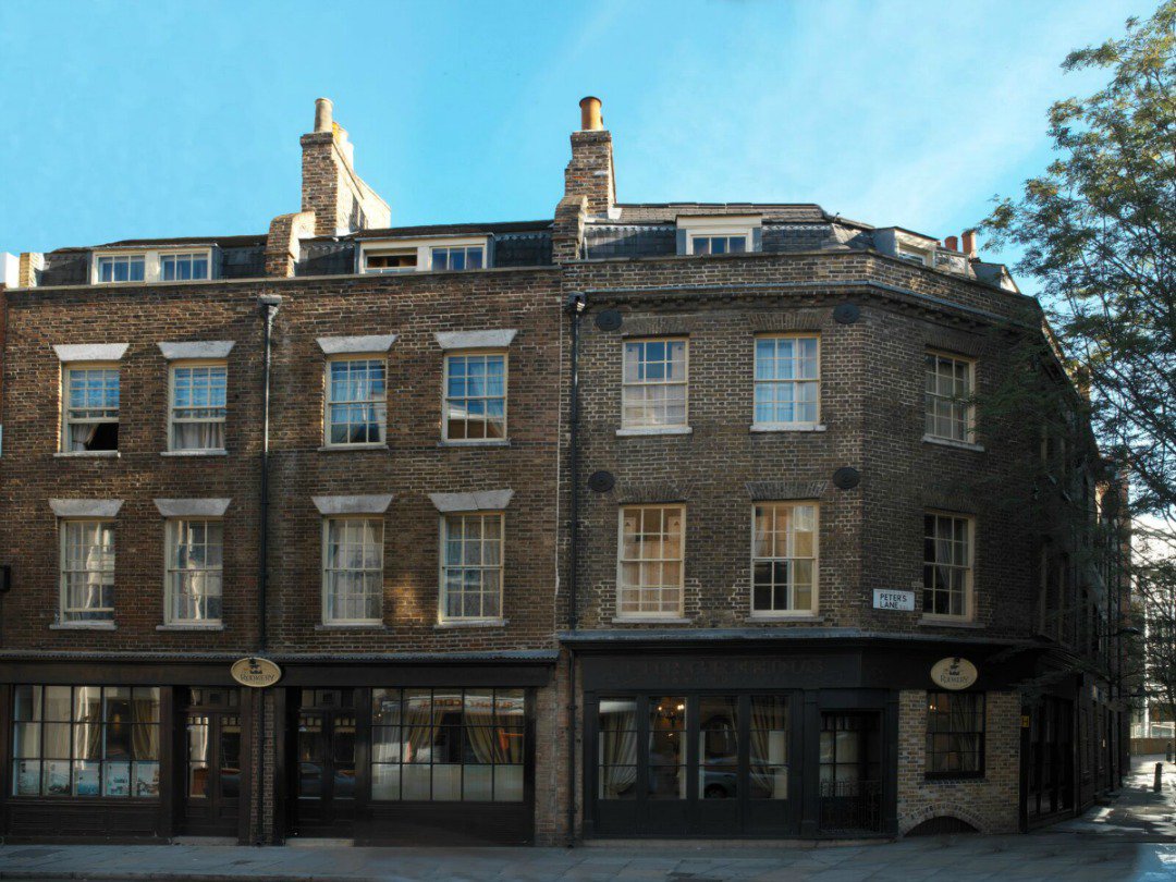 ’A wise traveller never despises his own country.’ William Hazlitt bit.ly/1X69lmA #georgianwisdom #rookery