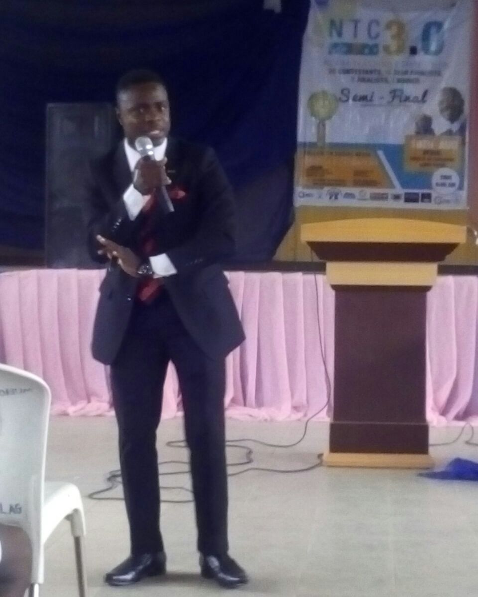 NTC301's tweet photo. Contestant 4 Ashaolu Nathaniel during his presentation #NTCSemifinal #Unilag #EduHall https://t.co/iMqj6In0MM