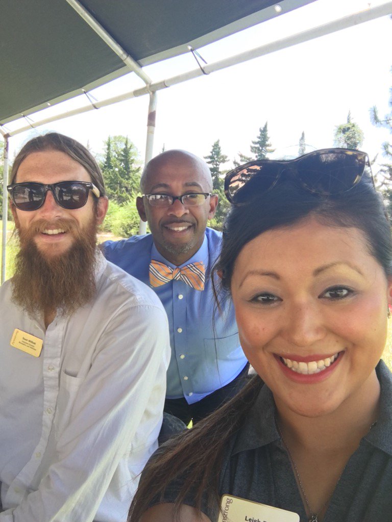 VPGLewis's tweet photo. Recreation Center Staff outside in 108 degree heat index! #armstrong https://t.co/AdcixfzGfx
