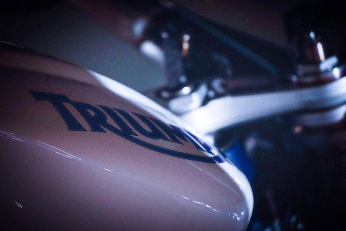 tanaka_real_'s tweet image. #バイクの日だからバイク晒せ
 #Triumphが美しい