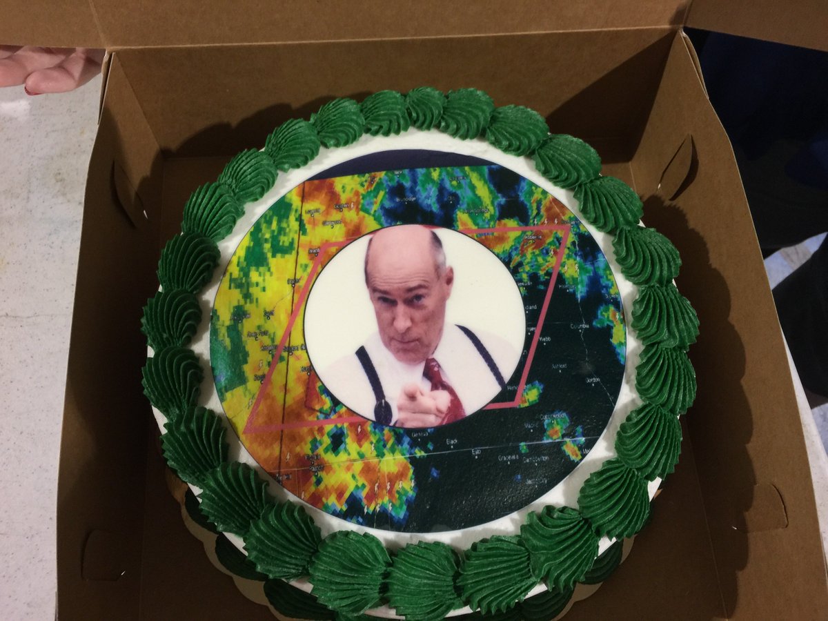 spann's tweet photo. Impressive cake today… from West Jasper Elementary!! https://t.co/FE5fvvtZo7