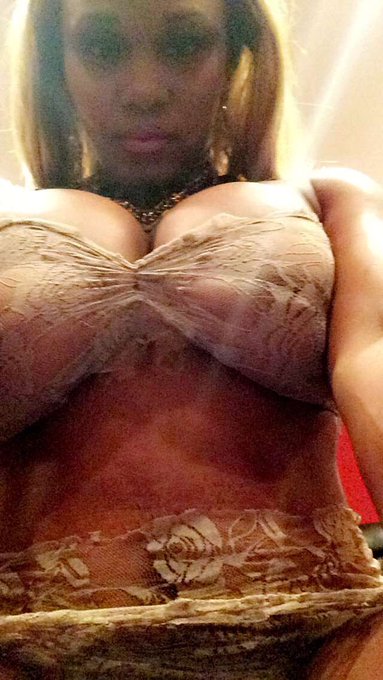 I had a good photo shoot yesterday thanks to Vip and Marlee had fun https://t.co/jsfP64WG60<a href="/tag/freakytweet"class="tags"><span>#freakytweet</span></a>