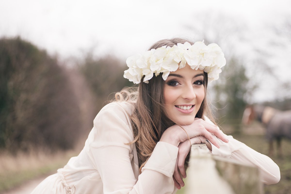 Beautiful floral headband from our lovely collection online gypsyrvintage.com #flowercrown #bride #wedding