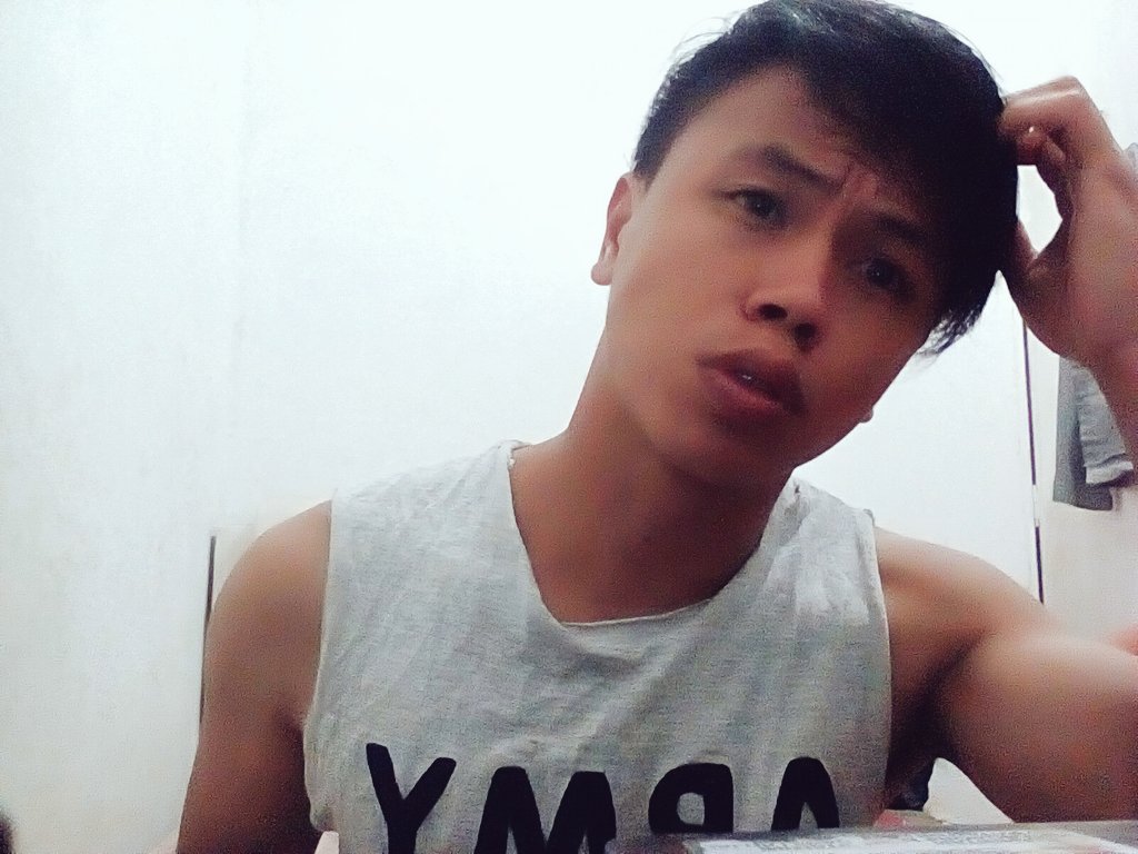 nikonickjohn92's tweet photo. I don't need part time people in my life 😌 https://t.co/AoJaTddvpR
