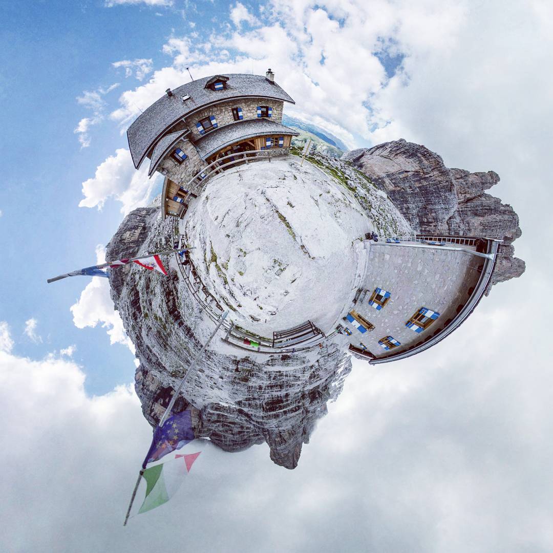 pegmantour's tweet photo. Guarda e gira la panoramica a 360° su: https://t.co/sh4ASDBrnd … 
#rifugiotuckett #brenta @pnab_ https://t.co/O1p4sdpnQd