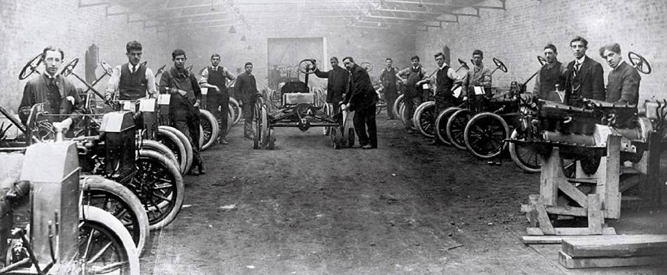 #ThrowBackThursday -  Henry Ford at his Trafford Park, Manchester assembly plant October 1911