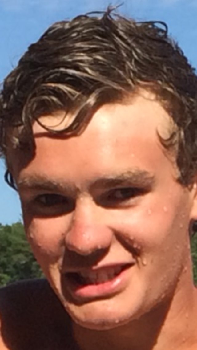 HORVY7's tweet photo. Let's hope it's all up hill from here... Happy birthday buddy @evwalt13 https://t.co/go4AljZNVr