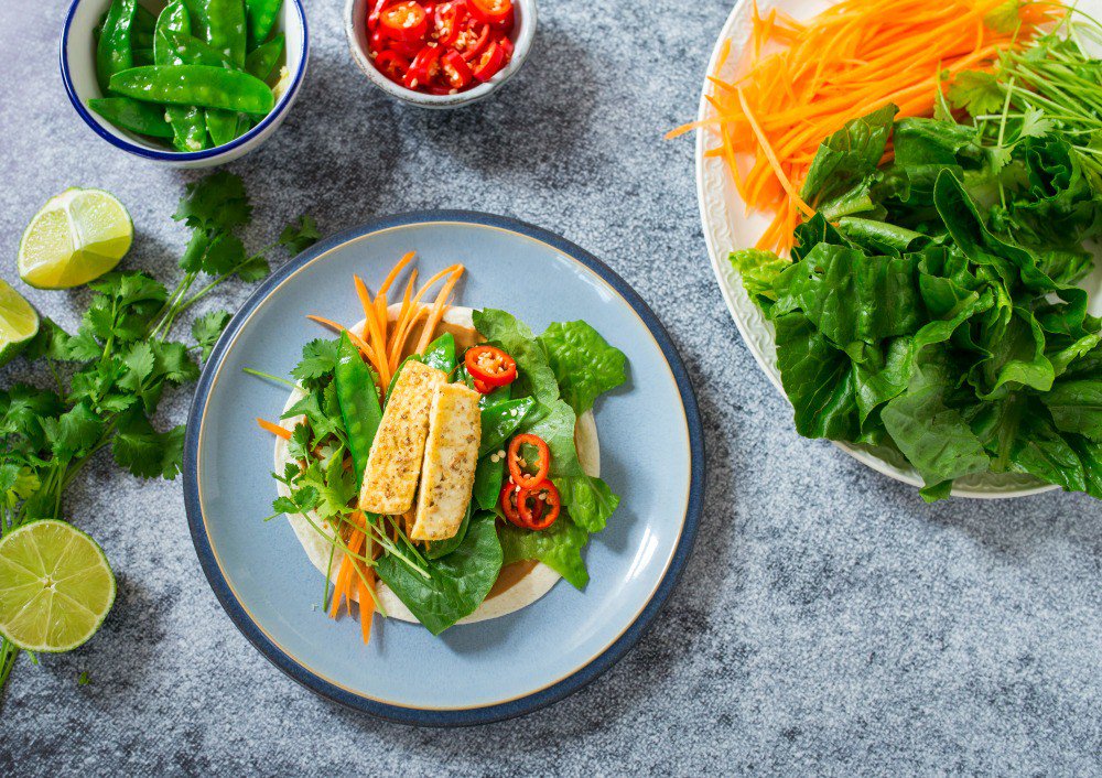 VibrantStories's tweet photo. Thai tofu &amp; peanut butter tacos https://t.co/keIHkzLl3M https://t.co/8xj6KzL6lc