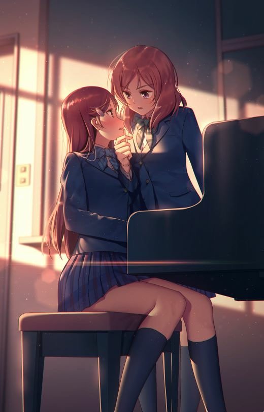 Kishi_Neito's tweet photo. Riko-chan chin-in-hand again~ @qoursRiko @ComposerMaki
“@ na_ga_re_boshi: まきりこ秘密のピアノ教室 https://t.co/qxS3KPSDy4 ” https://t.co/AgIZ6btiez