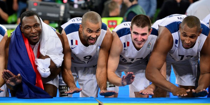 TonyEstanguet's tweet photo. Olympics are not only about medals! Congrats &amp; thanks #GenerationParker for inspiring the next generation #Paris2024 https://t.co/dz111JjRNB
