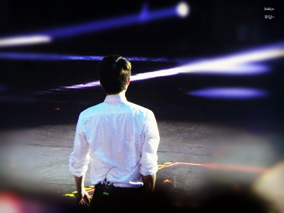 BubbLe_MSL's tweet photo. 160723 . in NANJING  百度糯米音乐盛典 . #성열 #Hoya 😙☃ https://t.co/7LegLuOsHR