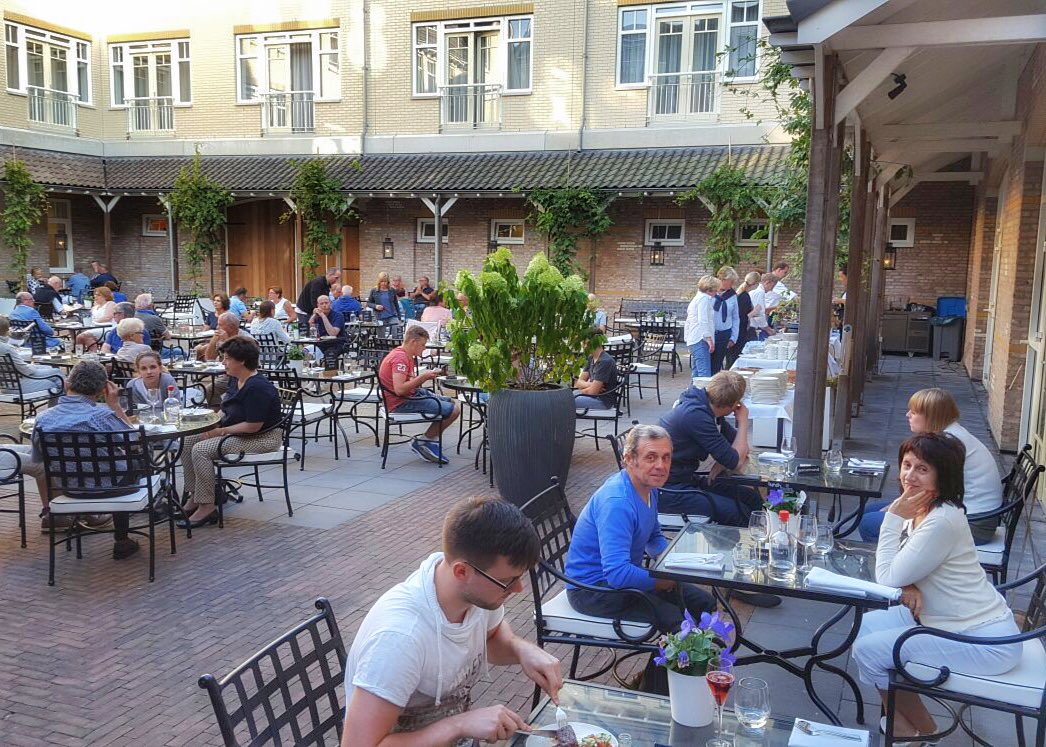 Lekker weer...dus genieten op t #terras #zeeland! Fijne avond