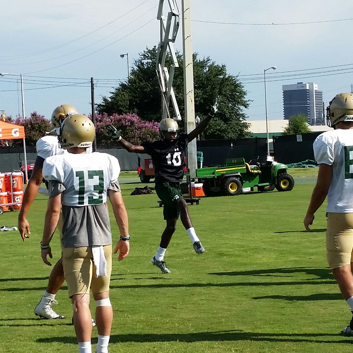 DrewChamplin's tweet photo. Sederian Copeland (10) at his 1st first UAB practice. Has to wait couple of days for full pads. WR @1showtimeGOAT https://t.co/ePUQnTh4e6