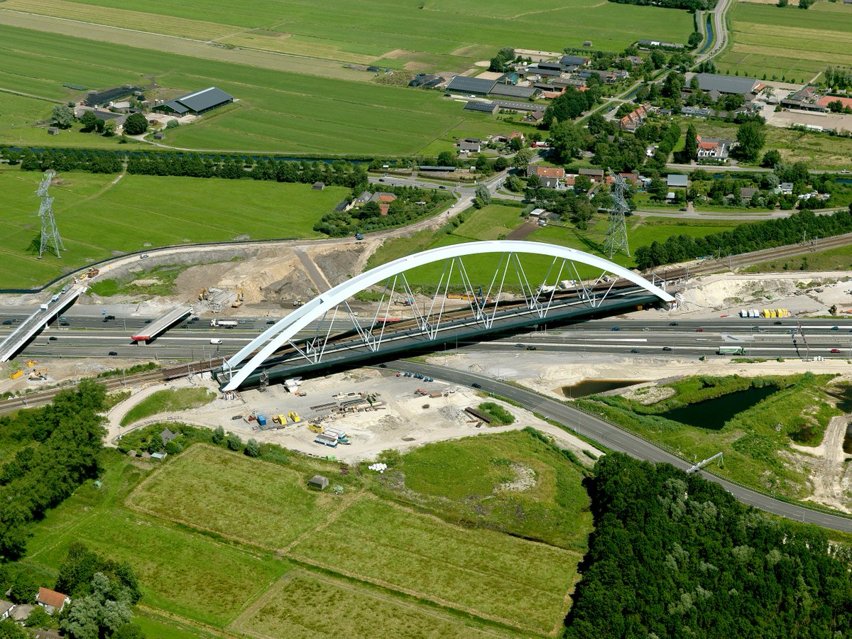 ZJArch's tweet photo. #Aquaduct #Muiden #BrugAmsterdamRijnkanaal #Spoorbrug #Muiderberg https://t.co/Ce1WRgnsAq … …  #ZJA @telegraafticker https://t.co/3Tt5A2oSKJ