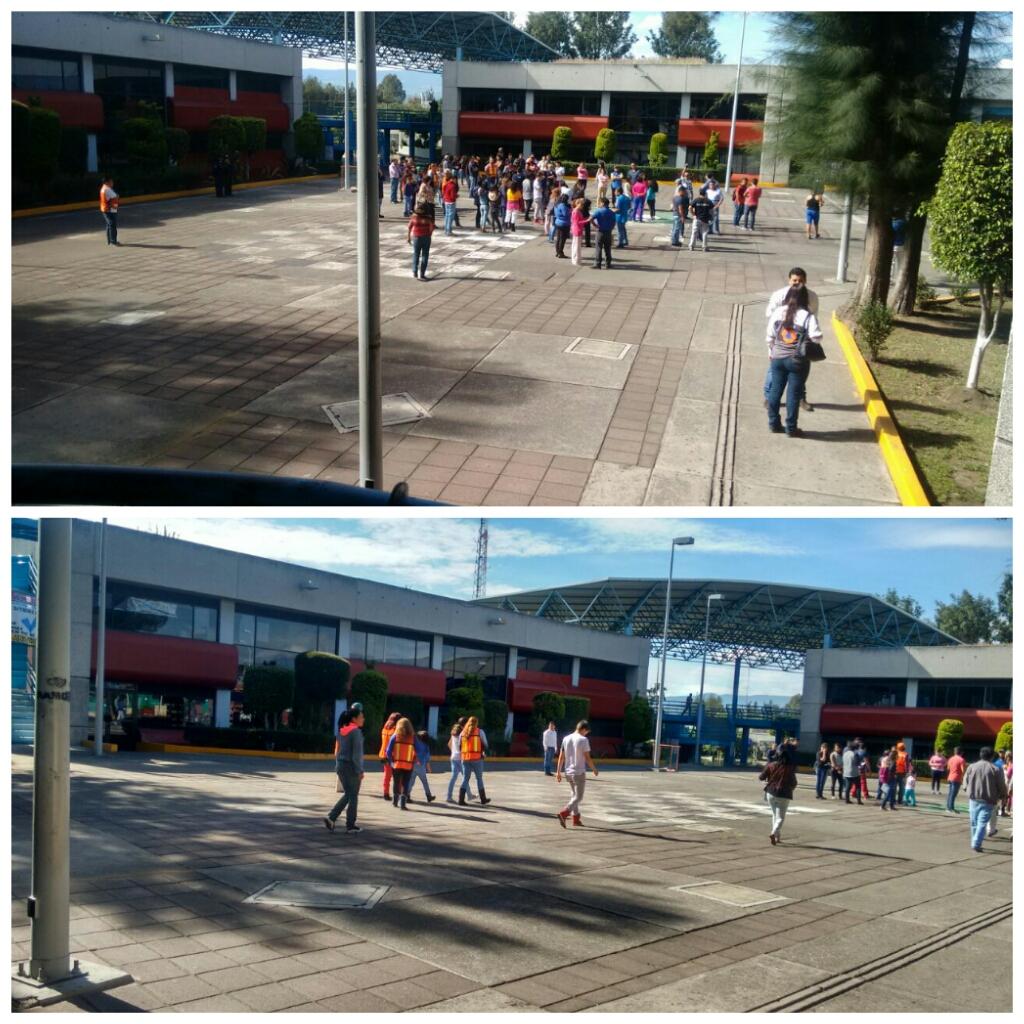 SGIRPC_CDMX's tweet photo. Fomentamos la cultura de la prevención #Simulacro en Planteles de educación por artefacto explosivo. https://t.co/1m45TRVtDg