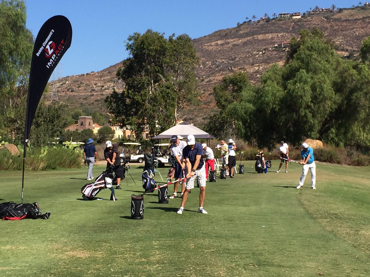 A little warm up action this morning w/ <a href="/golferstoolbox/">Golfer's Toolbox</a> at our school @thecrosbyclub 💪🏼🏌#ranchosantafe <a href="/BClampett/">Bobby Clampett</a>