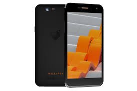 BiirbG's tweet image. Am introducing this British Monster @WileyFox #SparkPlus In an EA City Near you @WileyFoxea #AwakeYourImagination