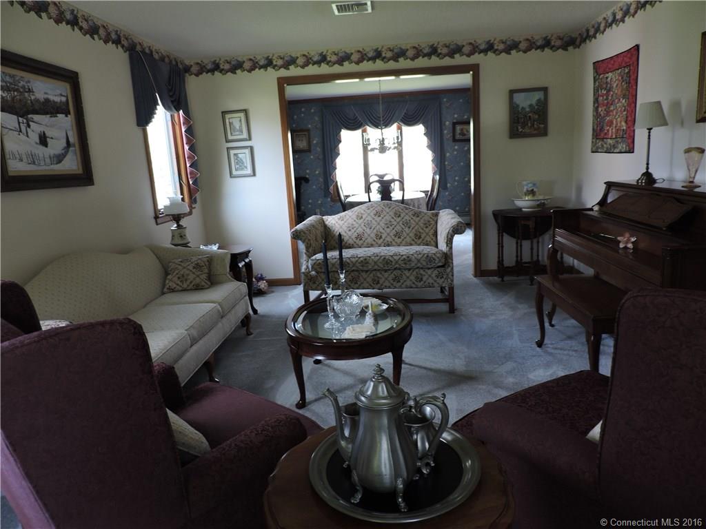 InnovProp's tweet image. DON'T FORGET THIS SUNDAY OPEN HOUSE for 38 Hayrake, Wethersfield, CT from 1 PM to 3 PM!!! Call us 860.635.7355