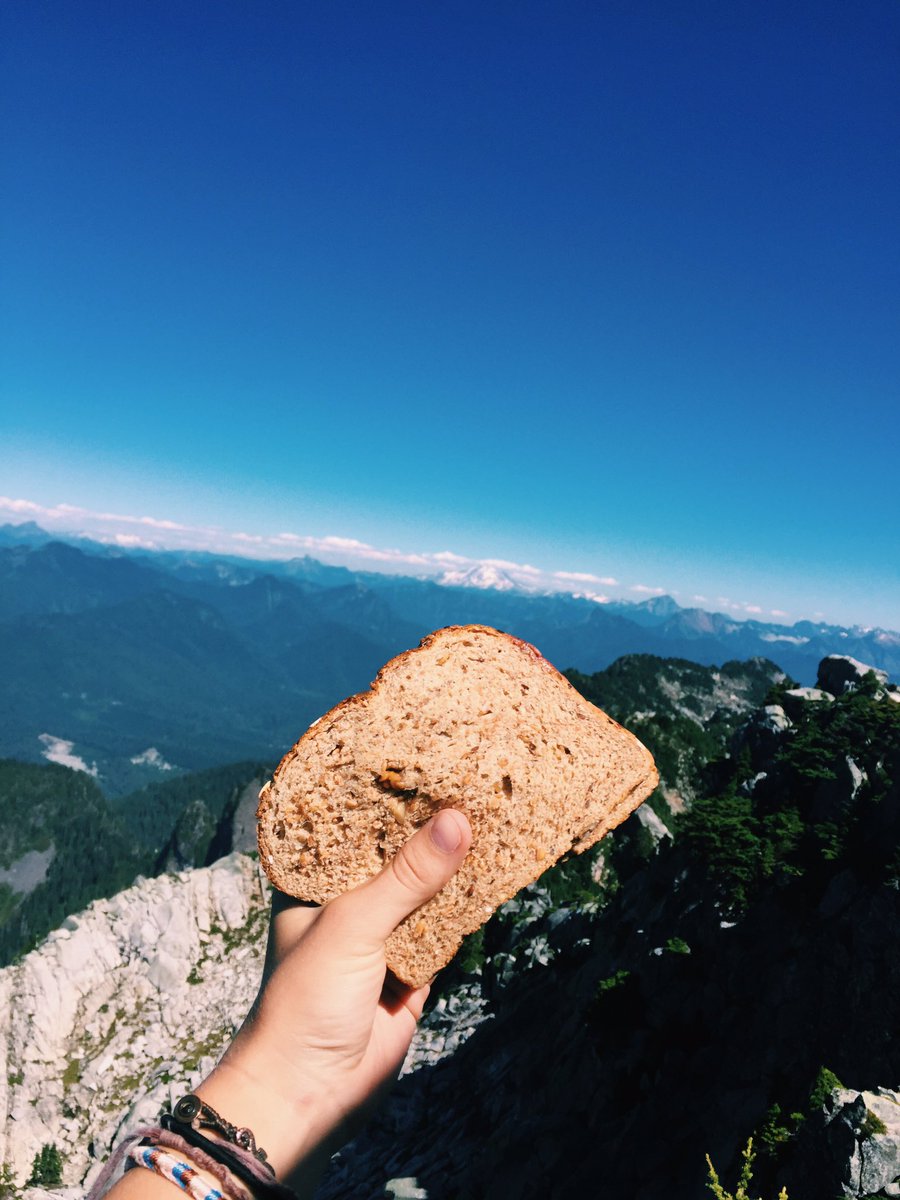 manda_peay's tweet photo. My 2 favorite things are nature and a quality PB&amp;J😋 https://t.co/P503FTd17r