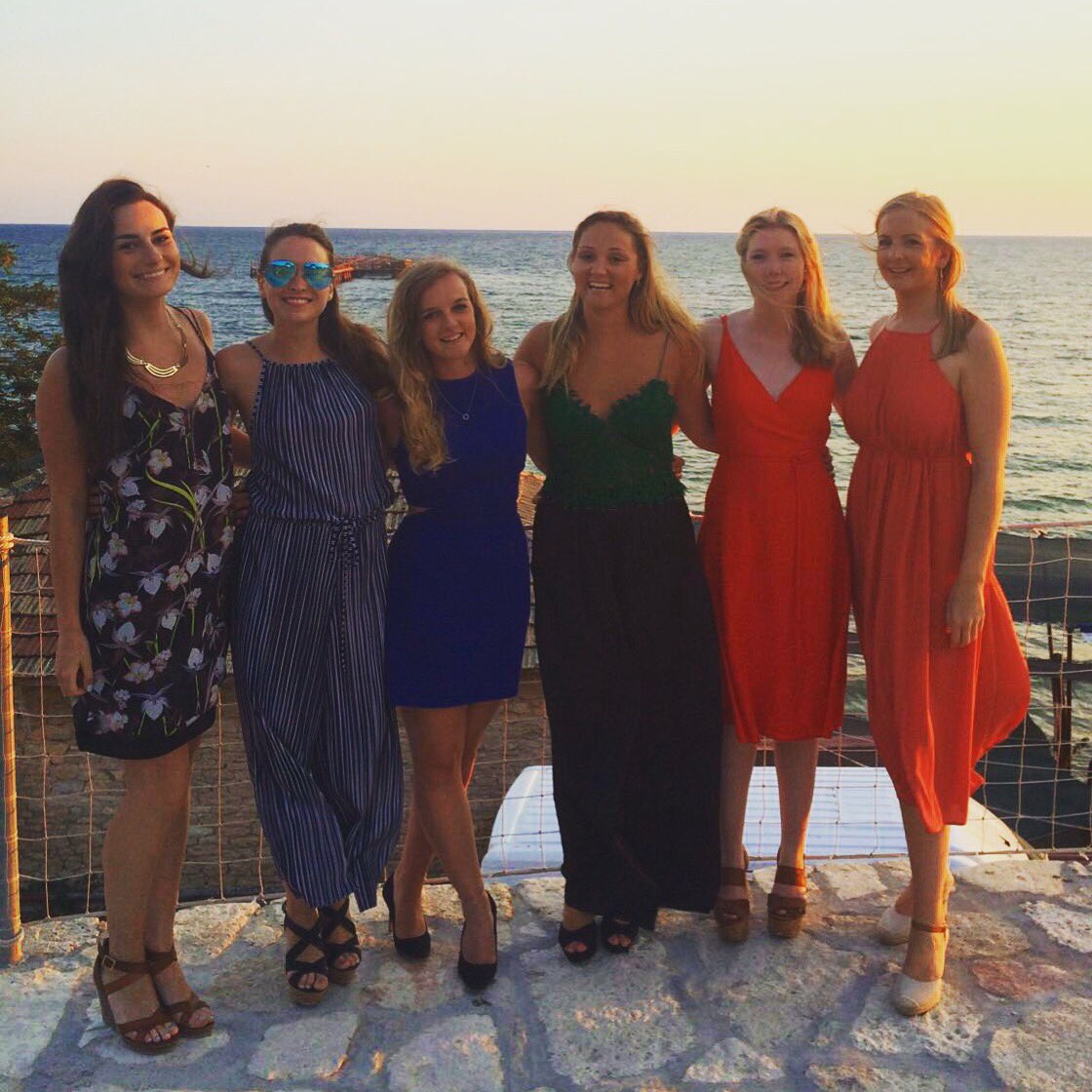 SM_Oates's tweet photo. So much love for these chicas ๐๐ผ #GirlsOnTour #Bulgearea #Bulgaria #ImSatisfied https://t.co/iU55EMNDCa