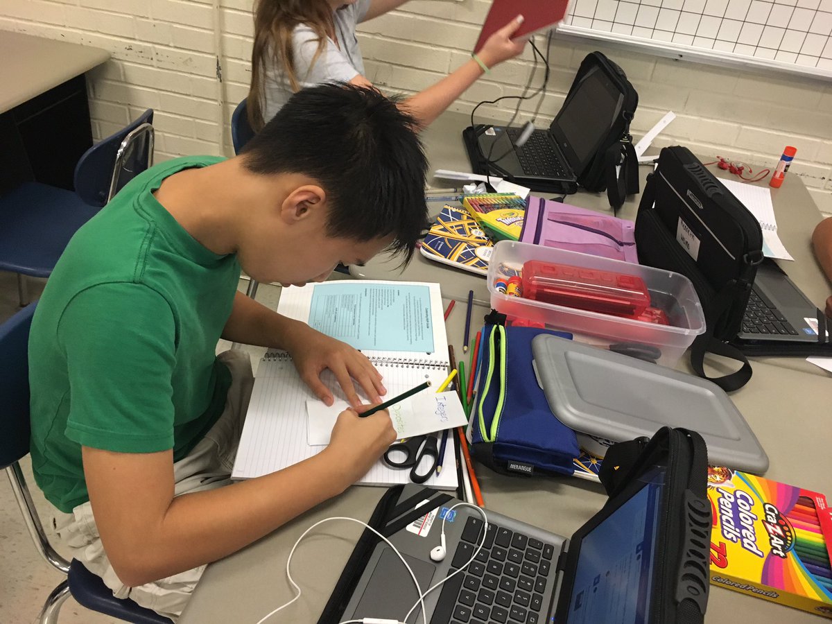 MrsBoydTMS's tweet photo. 3rd block adding some important vocabulary to their OMGs #interactivemathnotebook https://t.co/ertgU9hojl