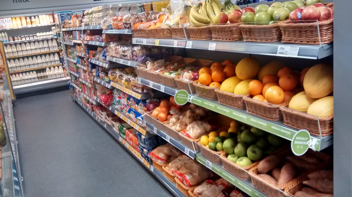 GarthLiz's tweet image. One Stop Rawmarsh opened today!
#hubofthecommunity!
#franchisefamily!