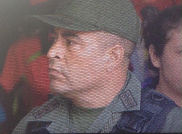 Este coronel Lugo q agrede a mujeres como <a href="/antonietamlopez/">Antonieta M. López</a> no es digno de llevar el uniforme de la Fuerza Armada