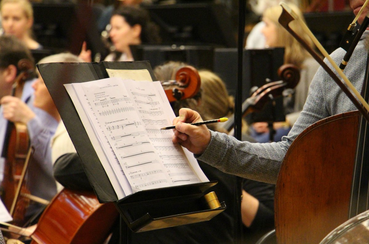 Ever wanted to write music for an orchestra? Here is your opportunity #CompositionWales bbc.in/1S67YDl
