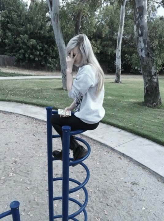 TcttoocdFraud's tweet image. Out at the park having fun.