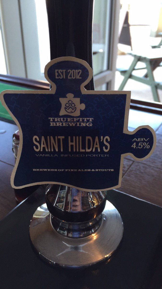 ritas_redcar's tweet photo. Delicious new @TruefittBeers porter on, going down very well. #Redcar https://t.co/uIQRpFpf9T