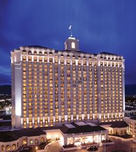 VikingTechs's tweet photo. WiFi Data: Bandwidth's Bang for the Buck https://t.co/j8CS0OEFYx #hotel #hospitality #wifi https://t.co/qsP3m1x4Gb
