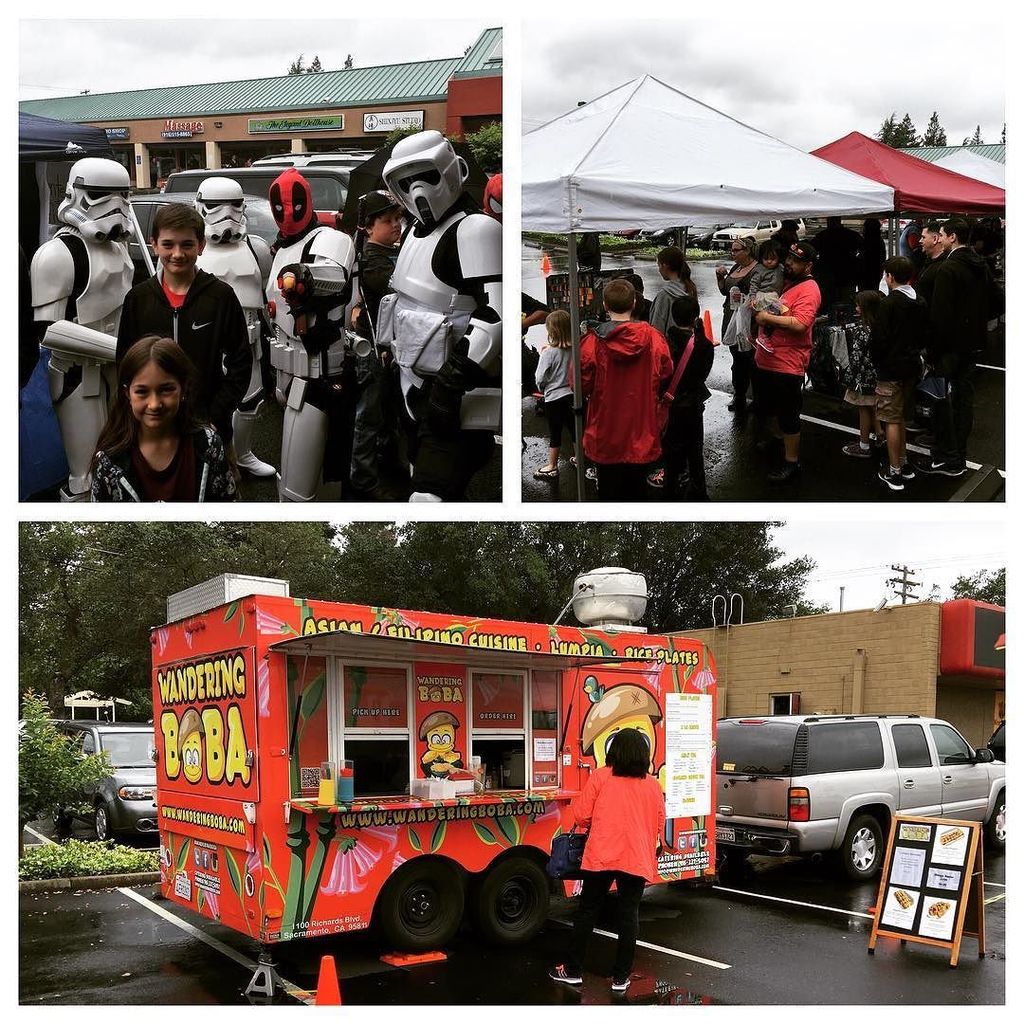 EmpiresComics's tweet photo. #FCBD2016 was a fantastic event! Don't miss our next biggie #CWMC2016 on Oct 1st. ^Ben #sa… https://t.co/KqvQ5dq015 https://t.co/AyEKQWVDQo