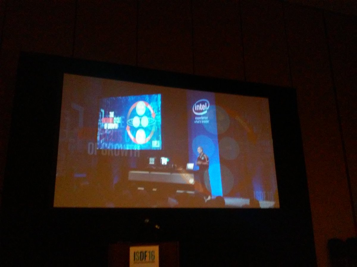 vikas_rech's tweet photo. #IDF16 keynote https://t.co/DStbD8AC6N