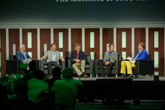ColumbusSports's tweet photo. ICYMI: #MSR2016 brought nearly 800 guests together to #WitnessLegends! Read our recap here: https://t.co/XYICRvvazI https://t.co/J1GAVwr18n