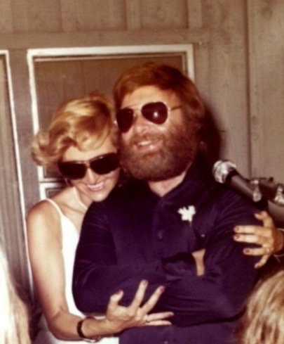 WayneFosterEnt's tweet image. Still here! Still in love! Still creating the WOW factor at celebrations!!! #TBT #WayneandMarin #the70s