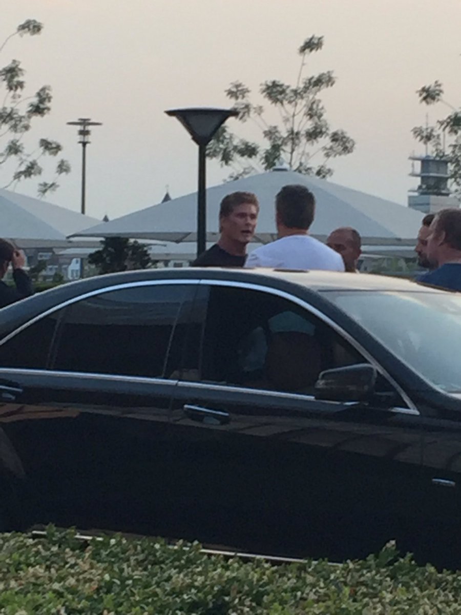 Ami Langton On Twitter The Hoff Is In The Haus Davidhasselhoff