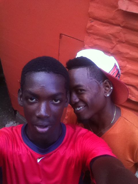 elsro112 tweet picture