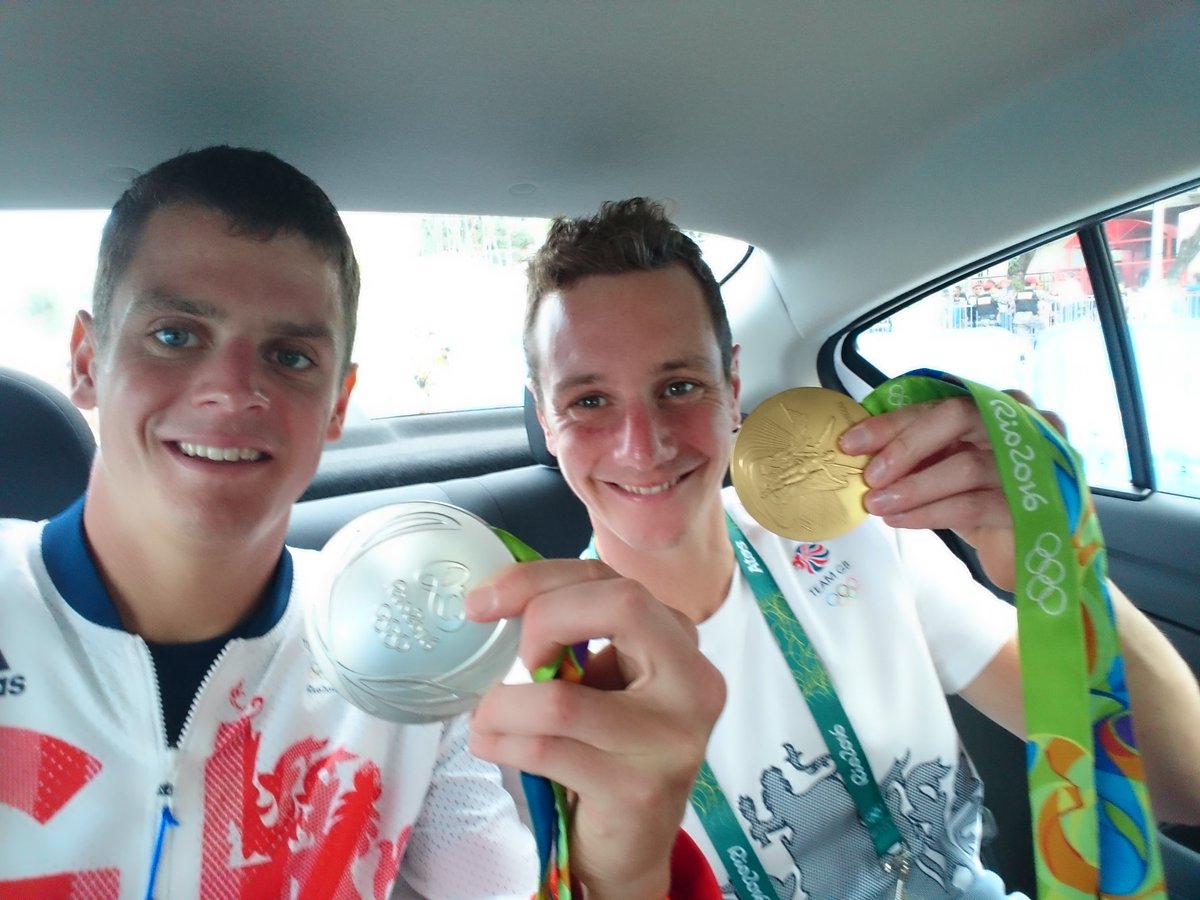 jonny_brownlee's tweet image. We did it! #triathlon