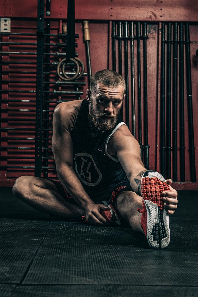 Reebok's tweet photo. Road tested. ✔
@TheNotoriousMMA approved. ✔
#Zprint 3D #UFC202 https://t.co/LymvxBpiG6