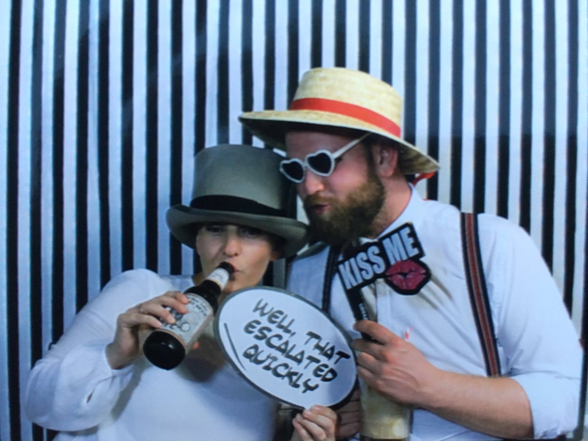 BeardyBeerBoy1's tweet photo. Love at First Sight.... Almost with @GennaB . #firsttasteface #NYFRB #officiallaunch https://t.co/xfyBW6uuGc