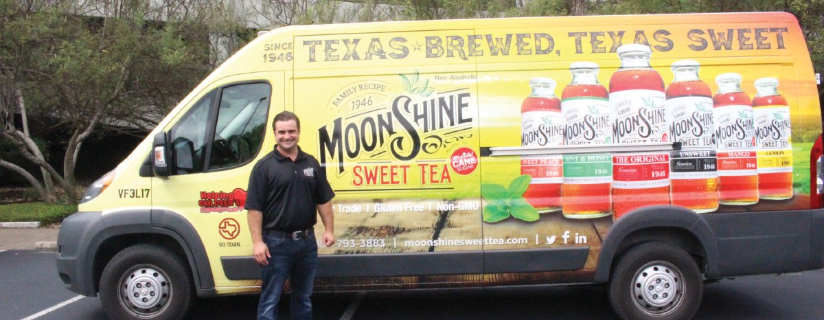 Legacy_REG's tweet photo. #MoonshineSweetTea tastes great and originates in #LagoVista #buylocal #LiveAustin https://t.co/CYqAGQ92gd https://t.co/JzOODaGePj