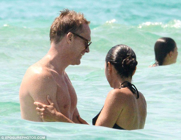 Jennifer Connelly stuns in a black bikini while relaxing on a yacht with  husband Paul Bettany during their vacation in Capri, Italy-120723_2