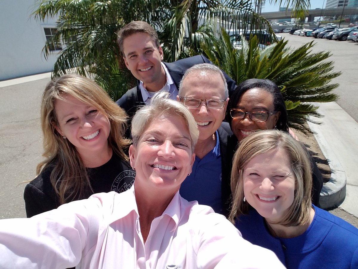Just wrapped up the last #YouMatter series with the incredible team in El Segundo!  #LifeAtATT #TUProud