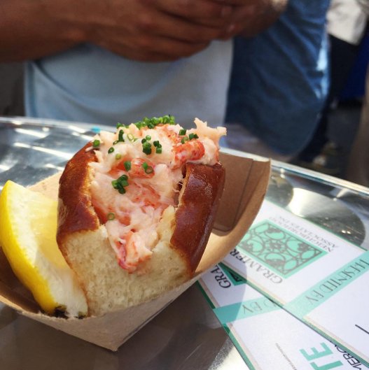 GNAnyc's tweet photo. #TBT to these delicious lobster rolls from @burger_lobster at last year's #TOGN. Photo: @yummiestnyc https://t.co/wmkf5vZgBb